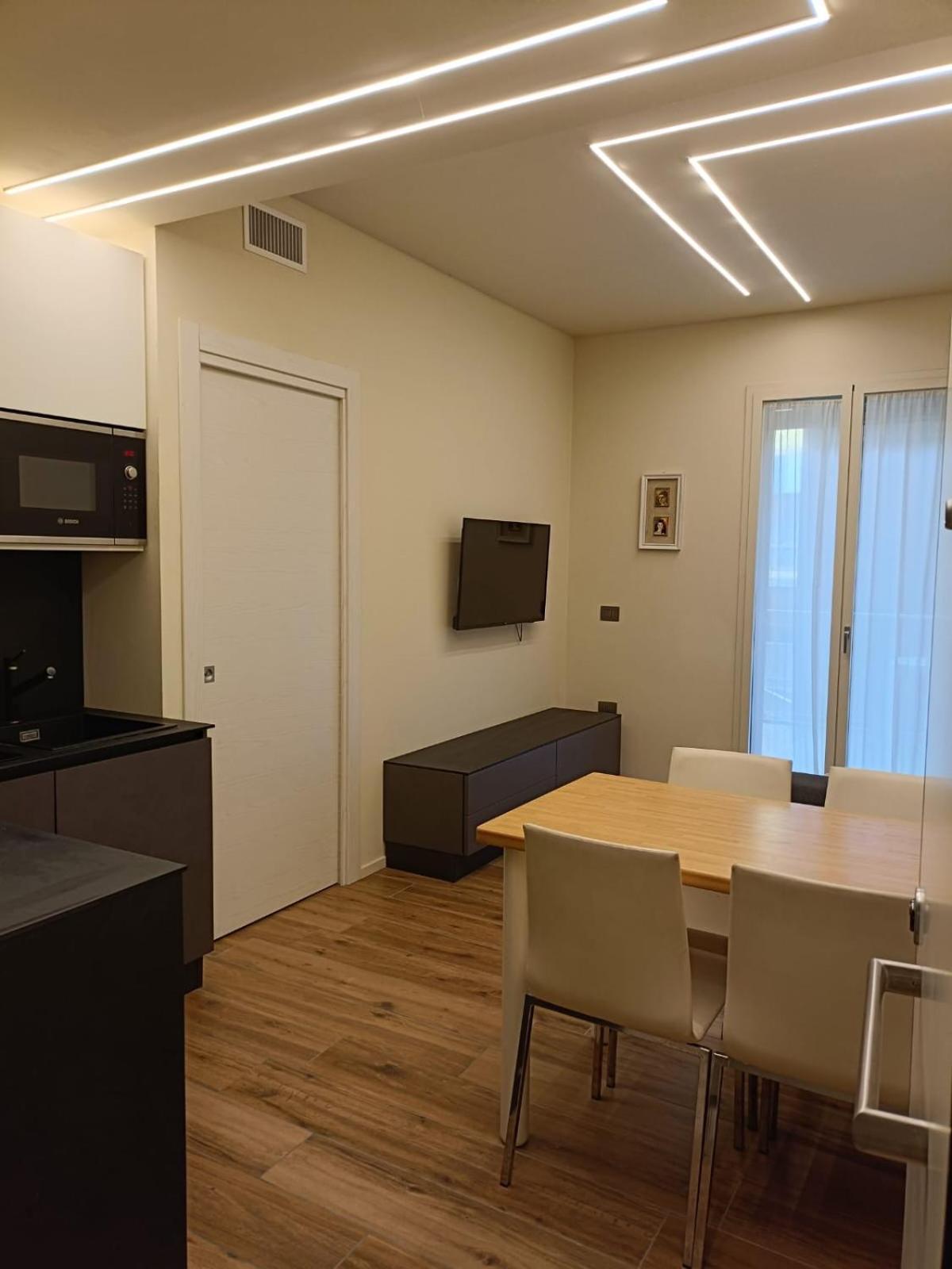 Riviera Apartments Near The Beach + Parking Rosolina Mare Exterior foto